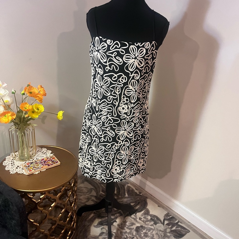 NWT Lush Strapless Black and White Floral Dress